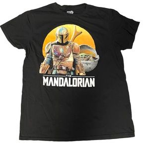 {EXCELLENT} [Star Wars] {Black} [The Mandalorian Unisex T-shirt] {Medium}